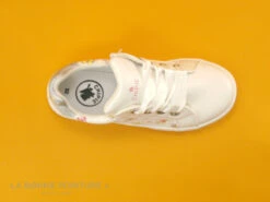 Chipie VOUTI Blanc Papillons - Basket Fille -Chaussures Soldes Boutique cd24607c73b9e66c561f35ea11d5d5ef 2765501 156235